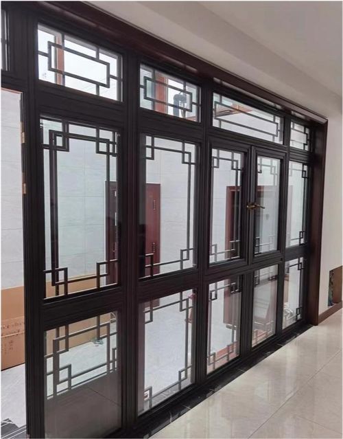 如何選擇滿意且優(yōu)質(zhì)的中式鋁合金門窗